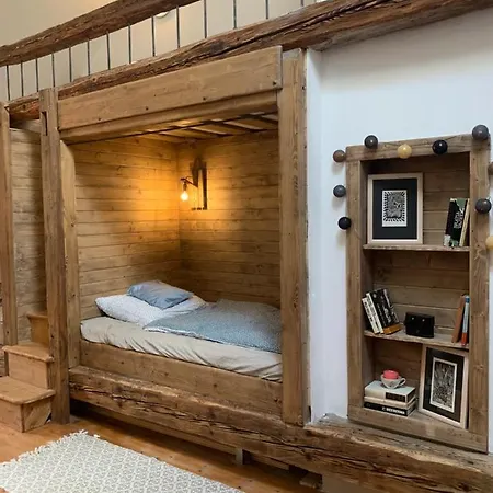Quarto em Acomodações Particulares V žltom Dome