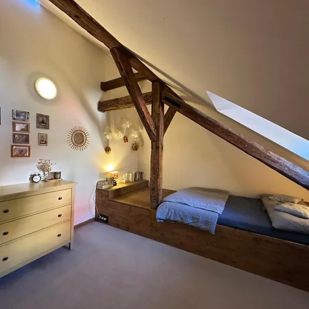 V žltom Dome Quarto em Acomodações Particulares Banská Štiavnica